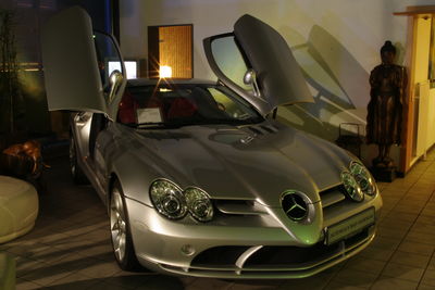 Bild vergrößern: Mercedes Benz SLR